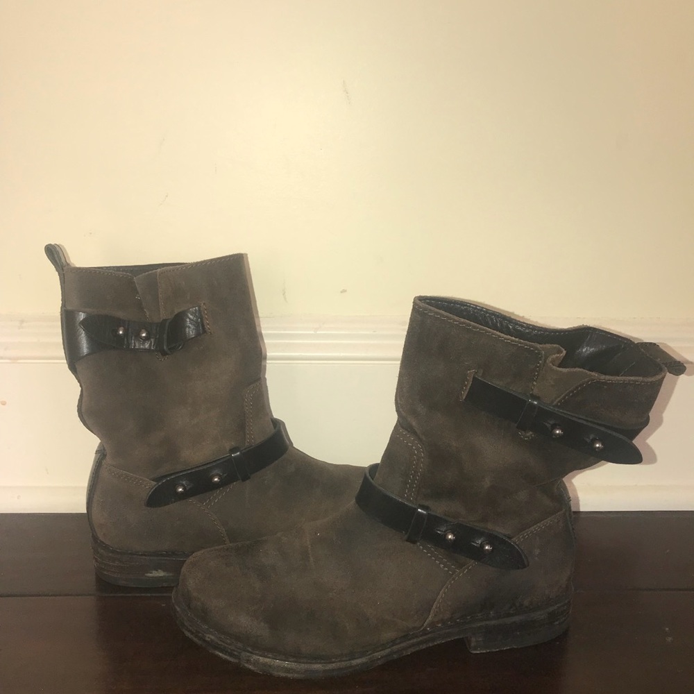 Brown Rag and Bone combat boots.